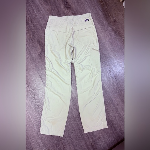 Patagonia Pants Men 32 x32 Beige Quandary Forge Stretch Lightweight Hiking Cargo - Picture 8 of 11